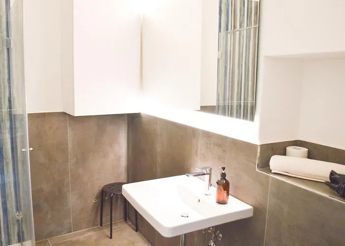 Comunicanti, Tra Antico E Moderno