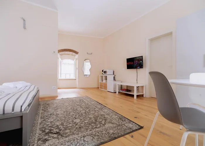 Comunicanti, Tra Antico E Moderno Appartement